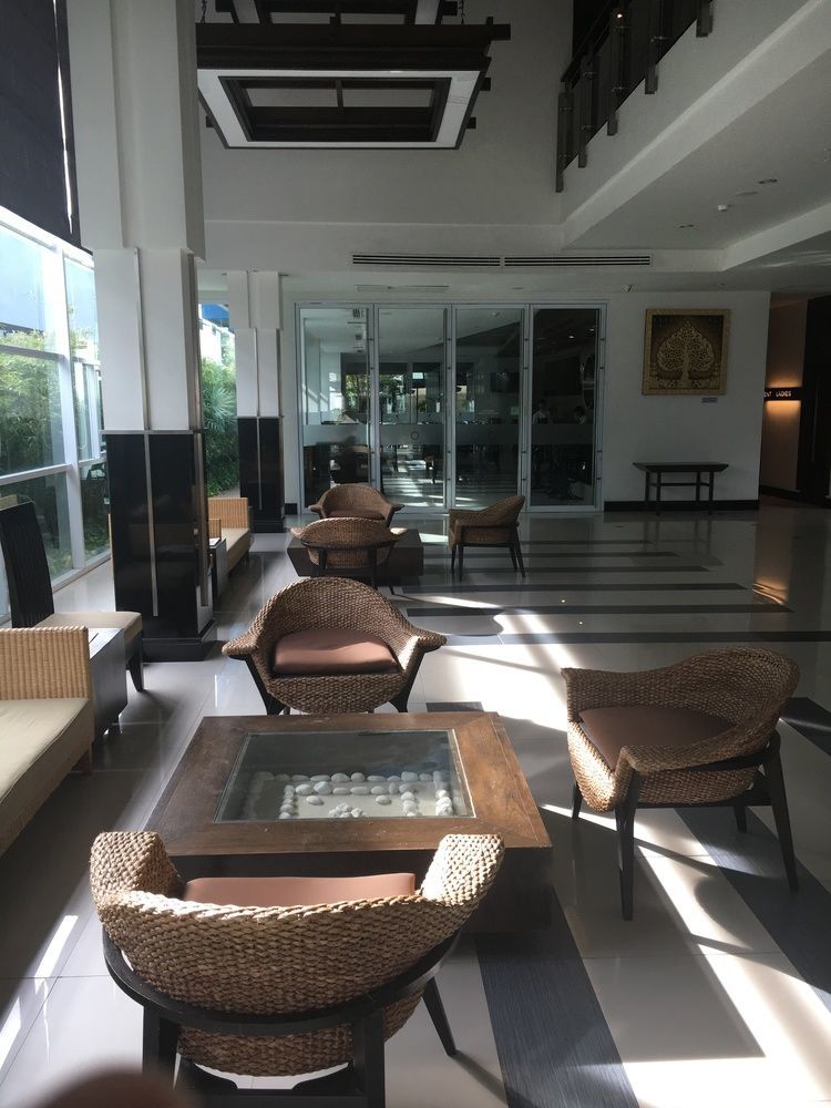 Nora Hotel